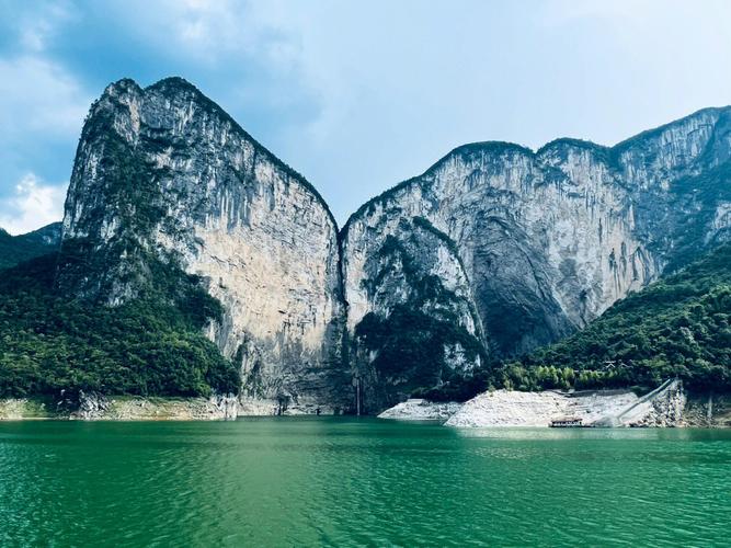 恩施州旅游-恩施州旅游必去十大景点