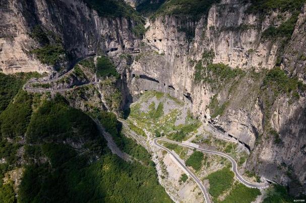 锡崖沟挂壁公路-山西陵川县锡崖沟挂壁公路