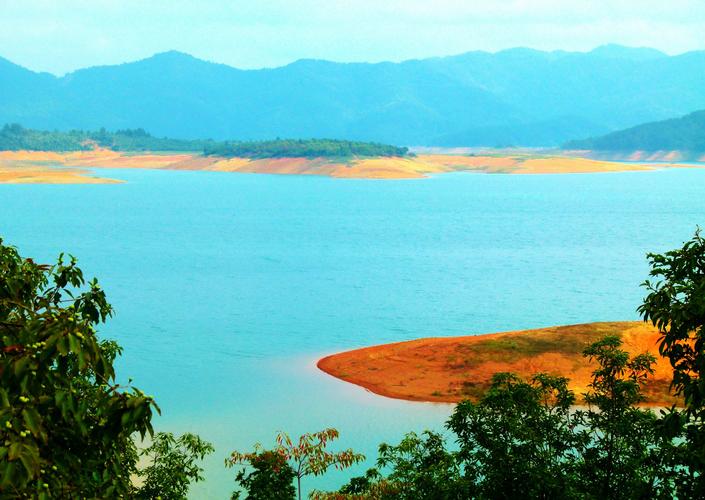 百色澄碧湖-百色澄碧湖风景区